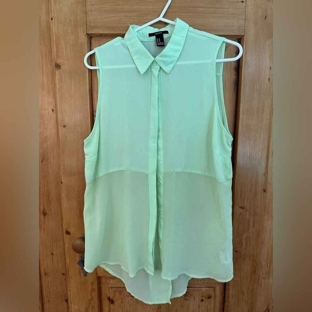 Forever 21 Sleeveless Sheer Green Button Down Size Medium Fairycore Feminine